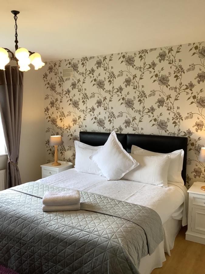 O' Sullivan'S B & B Kilclogherane Exterior photo